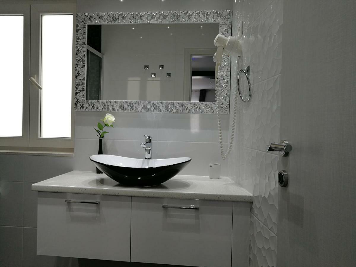 Palladium II City Center Apartments Makarska Eksteriør billede